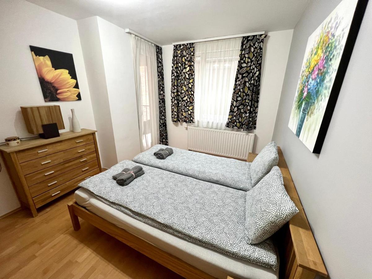 Akacfa 26 Apartment Budapest Luaran gambar