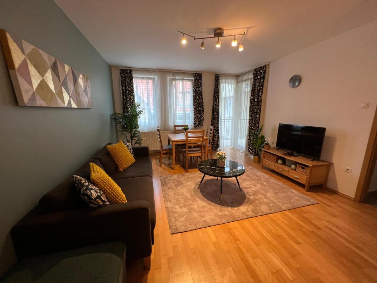 Akacfa 26 Apartment Budapest Luaran gambar